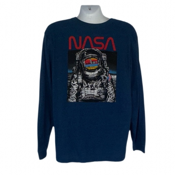 Fifth Sun Other - NASA Astronaut Graphic Long Sleeve Tee Shirt XL Space Shuttle Mission Patches